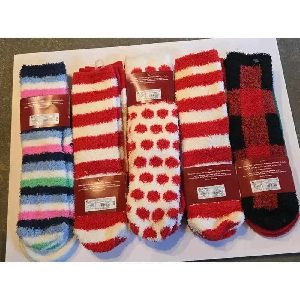 NWT Target Wondershop Kids Fuzzy Socks Lot 10 Pairs M/L Size 2-5 Christmas Crew